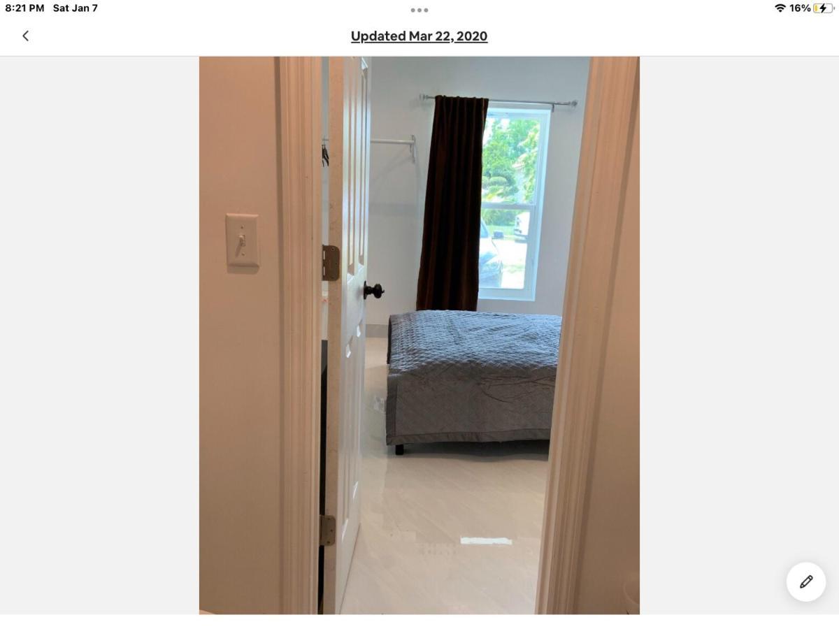 Room & Private Bathroom Бока-Ратон Экстерьер фото
